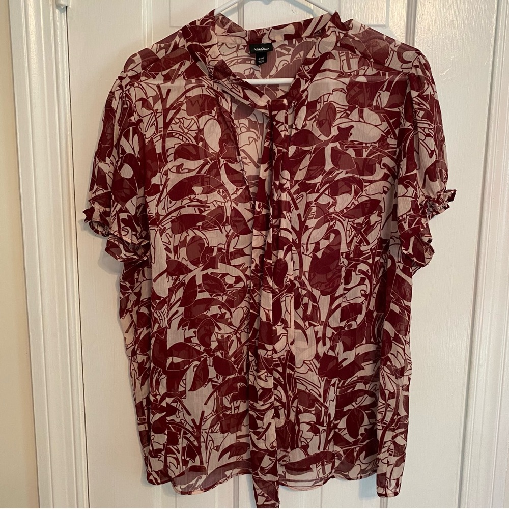 Retro semi-sheer blouse